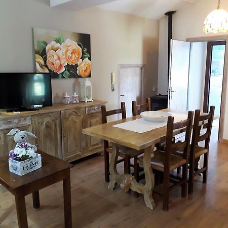 Agriturismo San Giacomo ピティリアーノ エクステリア 写真
